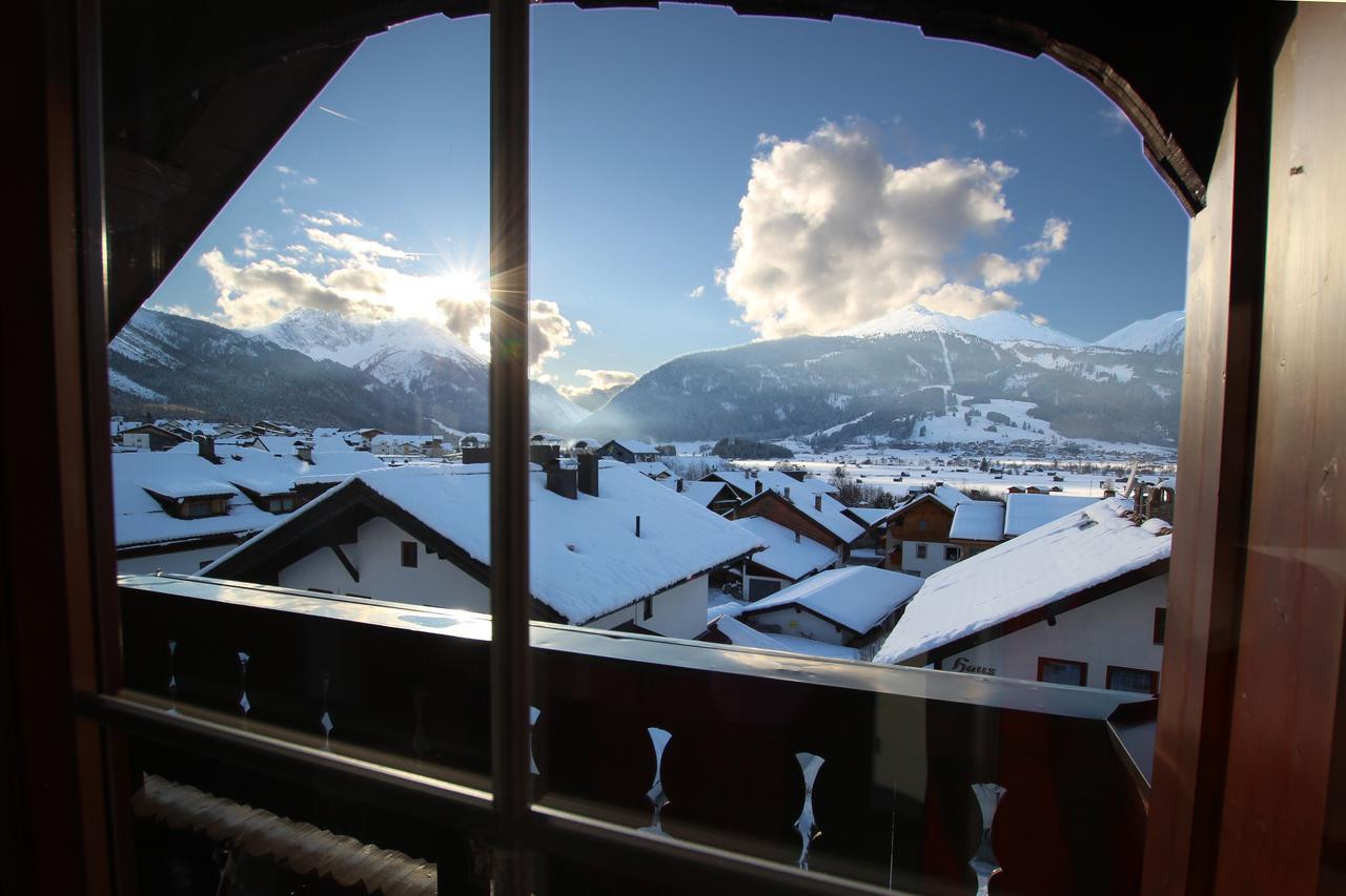 Appartementhotel Zugspitzhof Ehrwald Exterior photo